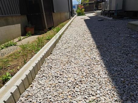 砂利敷き 砂利敷き